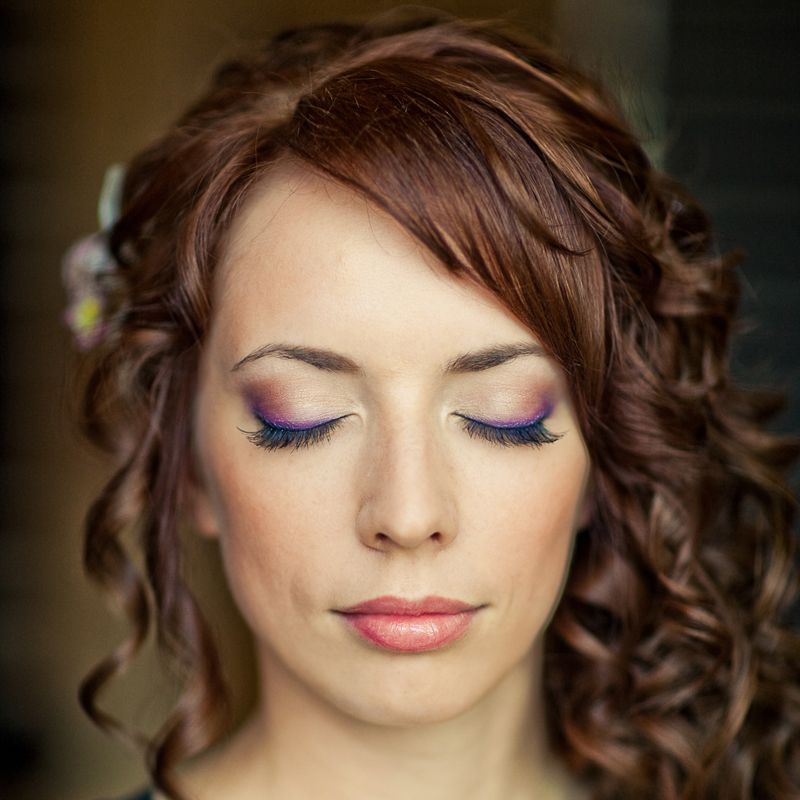 Retrato de un maquillaje para un evento.
